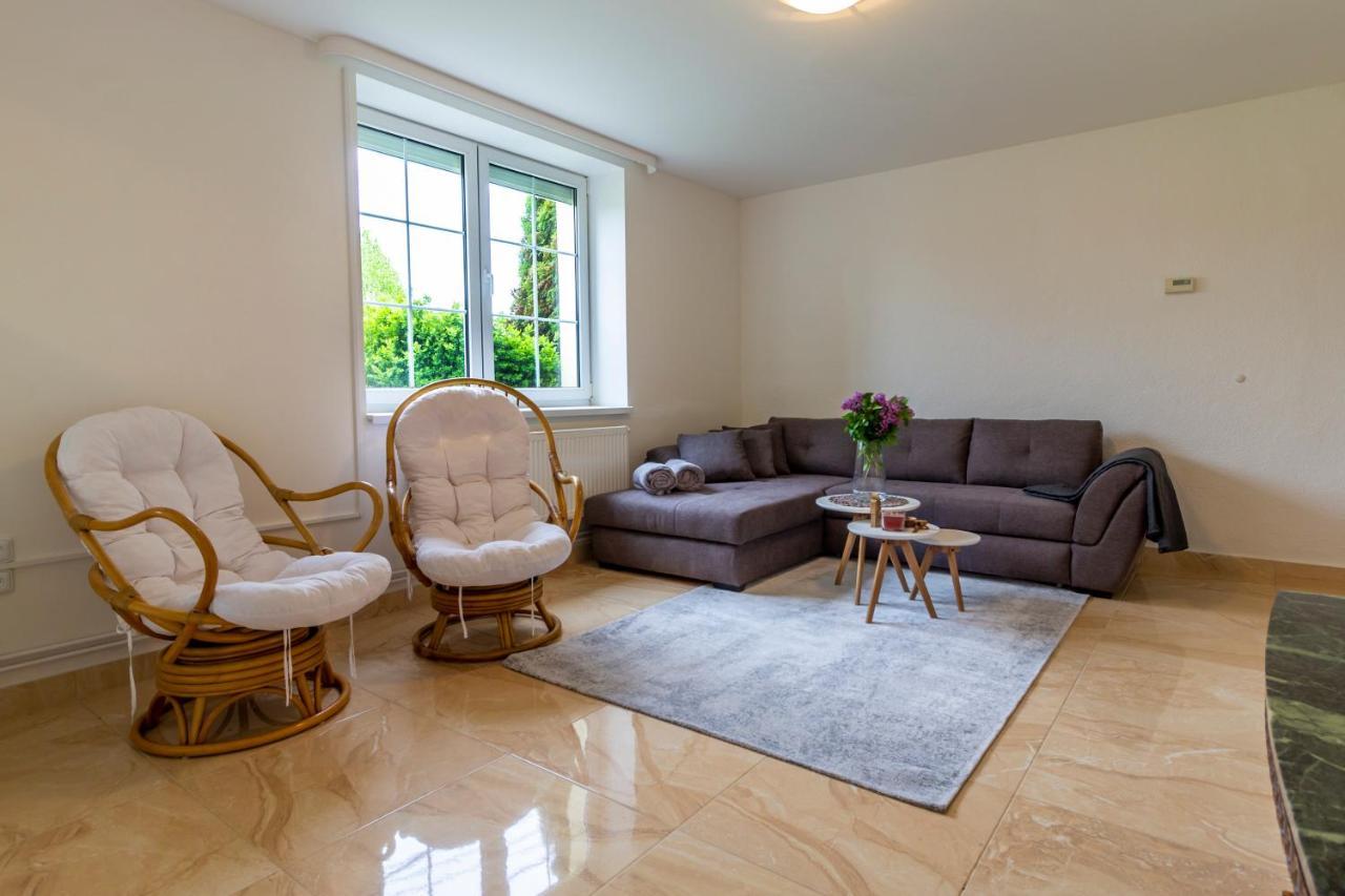 Apartmanovy Dum Vilémovice מראה חיצוני תמונה